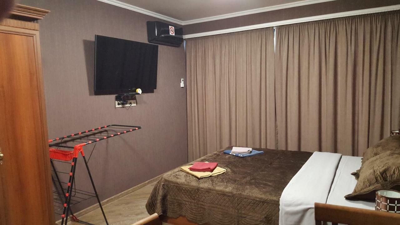 Mimino Apartment Deluxe First Line 巴统 外观 照片